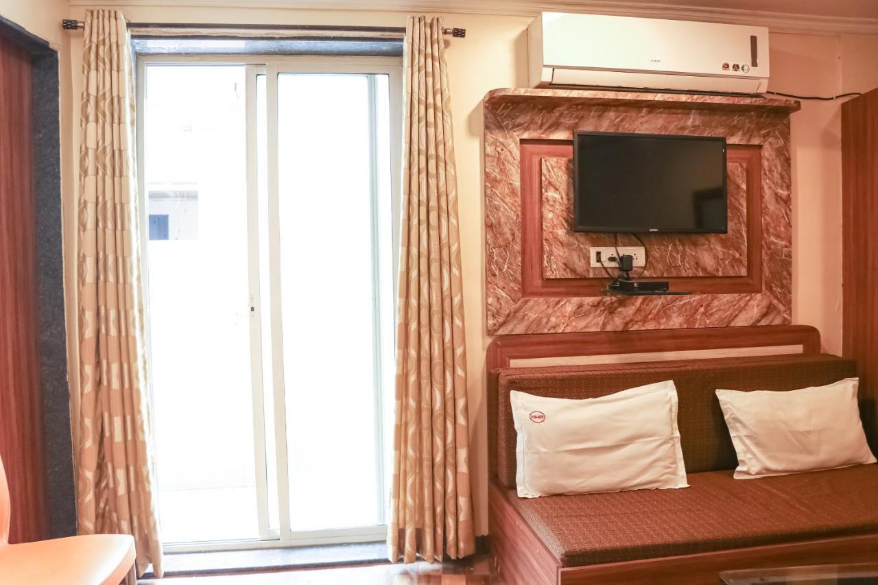 פונה Hotel Mukesh Residency מראה חיצוני תמונה